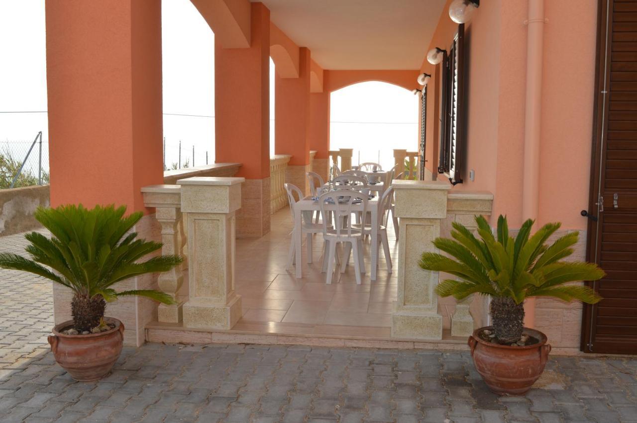 Carrubella Santa Zita Bed & Breakfast Licata Exterior foto